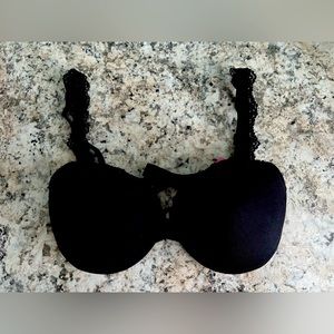Black Push Up Bra